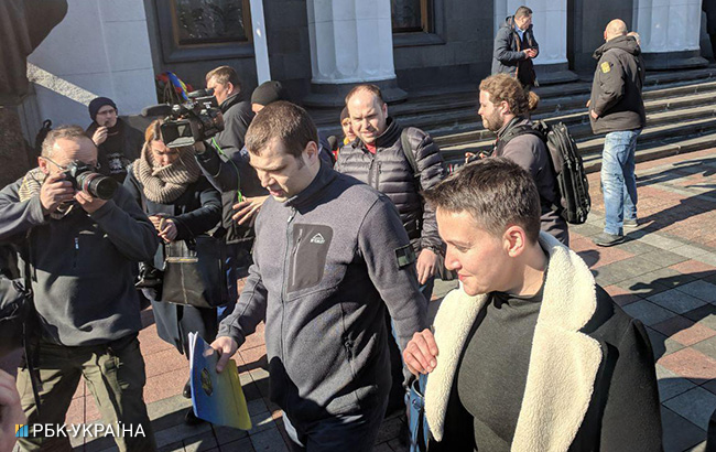 Савченко отвели в следственный изолятор СБУ